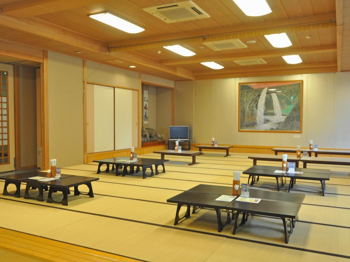 Imperial Resort Tsujun Sanso Kamimashiki Esterno foto